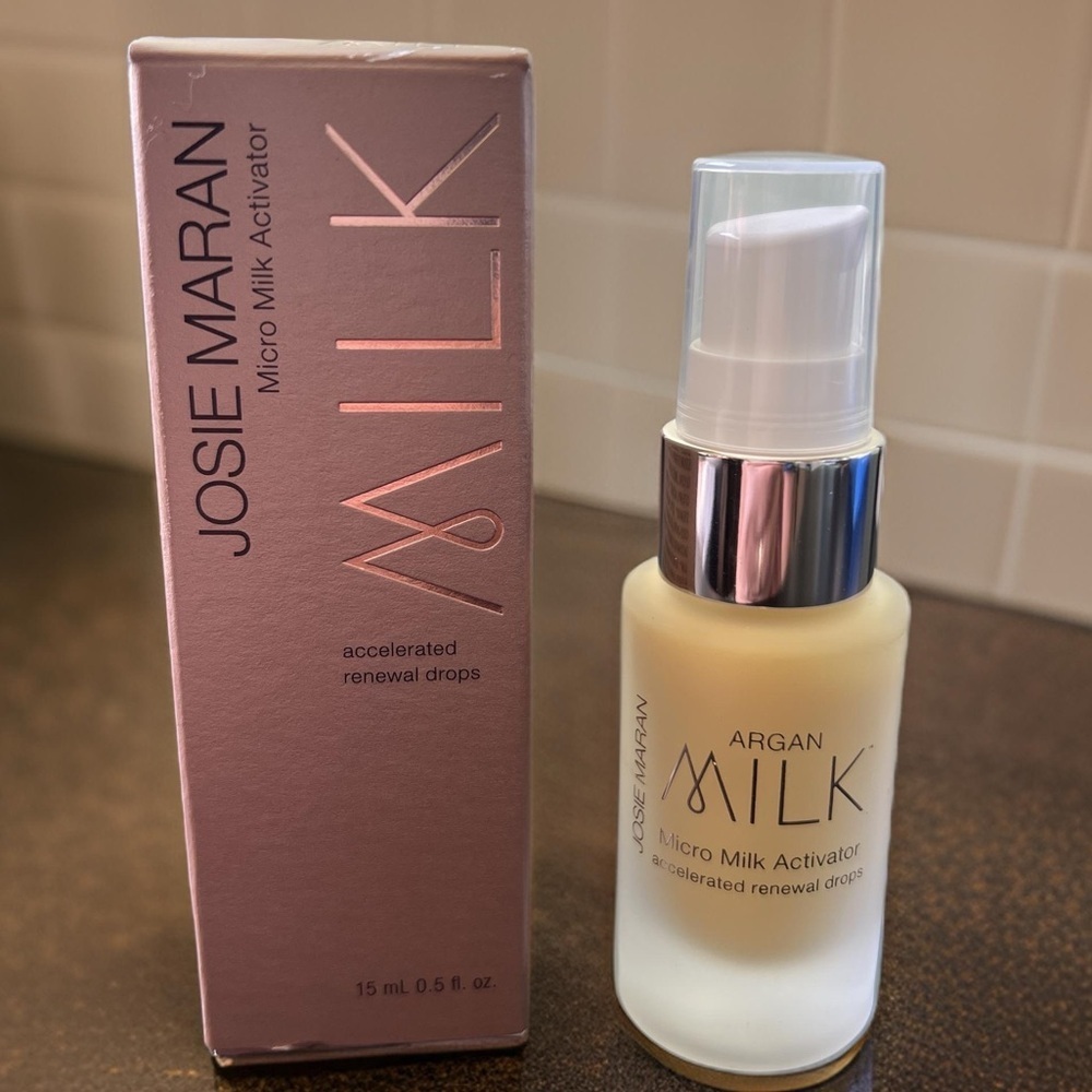 NWT~ Josie Maran Micro Milk Activator Exfoliating, Brightening Serum ~0.5 fl.oz.